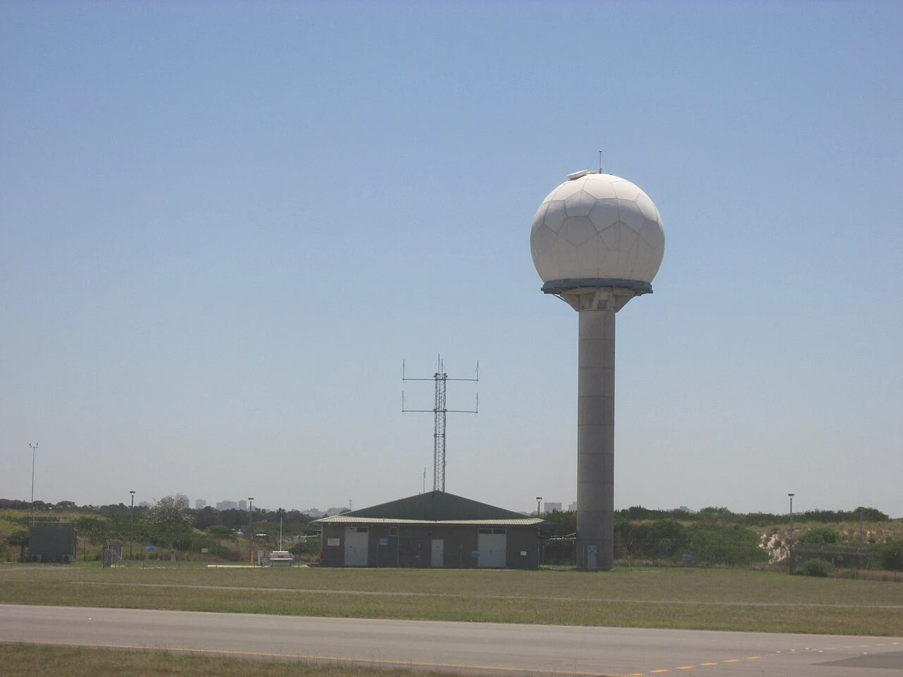 Weather observation equipment at Sydney Airport